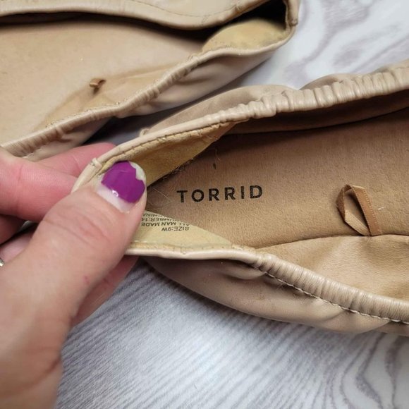Torrid Tan Flats size 9 - Picture 2 of 6